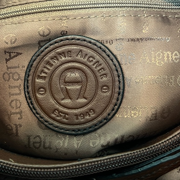Etienne Aigner purse - Picture 3 of 5